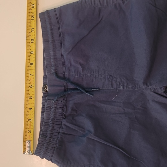 Volcom Blue Elastic Waist Shorrs Medium 10 - Picture 4 of 5